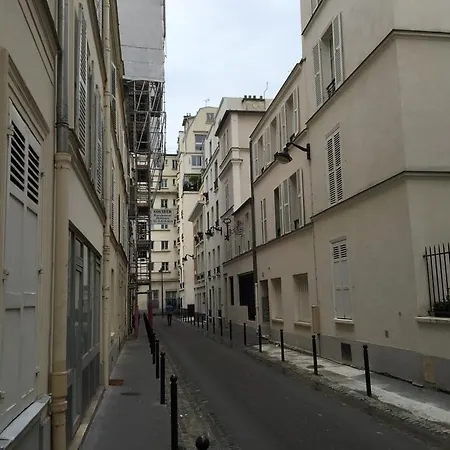 Apartment Lovely 1br - Tour Eiffel - Champs De Mars Paris